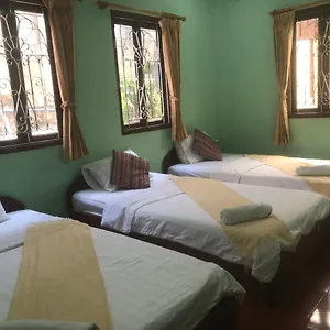 mao-pha-sok-luang-prabang.hotelsluangprabang.com/