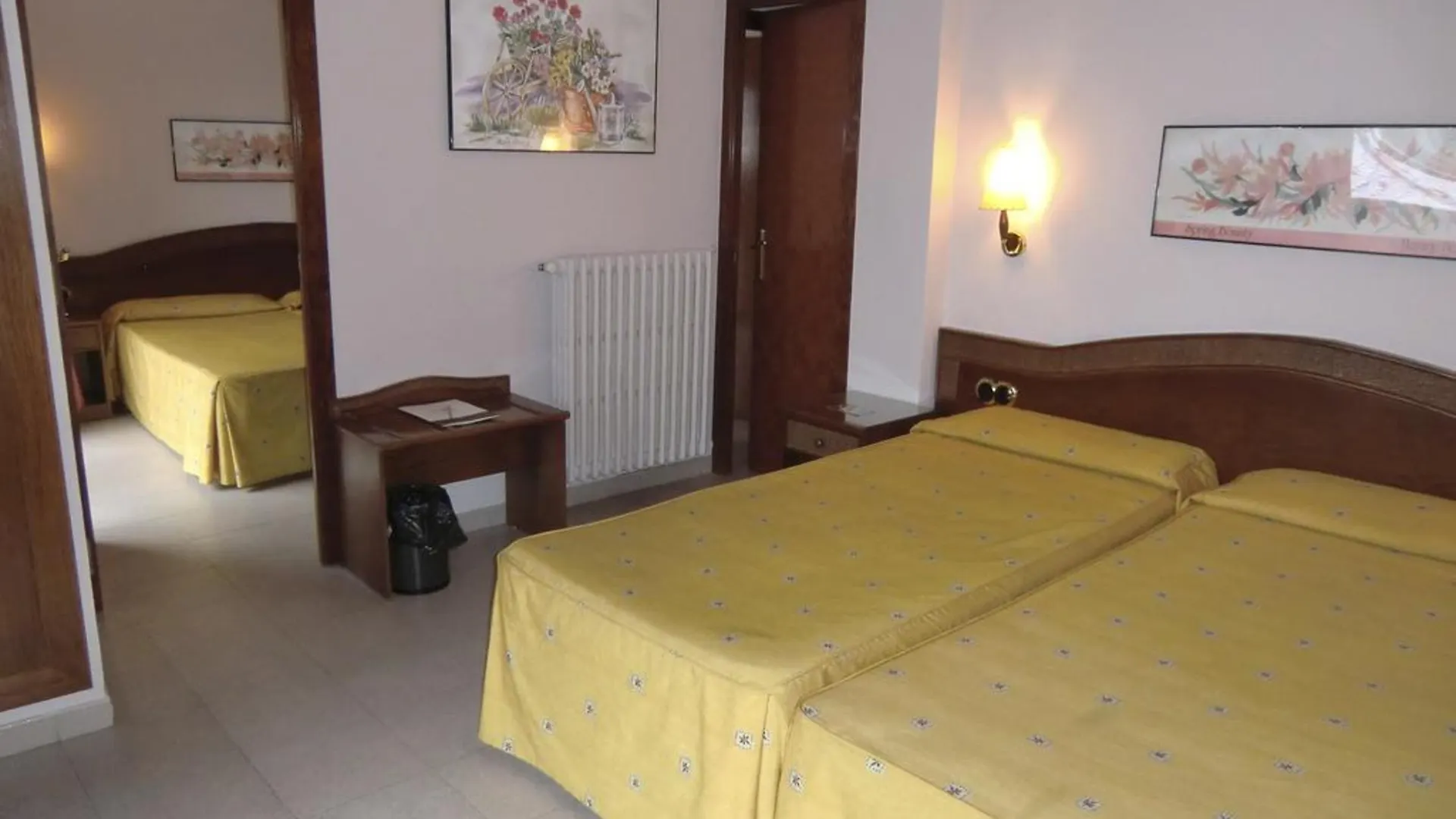Hotel Cervol Андорра-ла-Велья Андорра