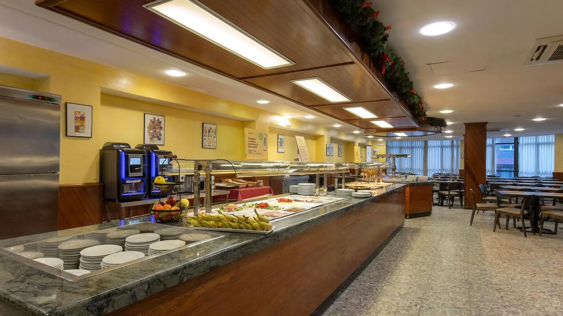 Hotel Cervol Andorra la Vella 3*,  Andorra