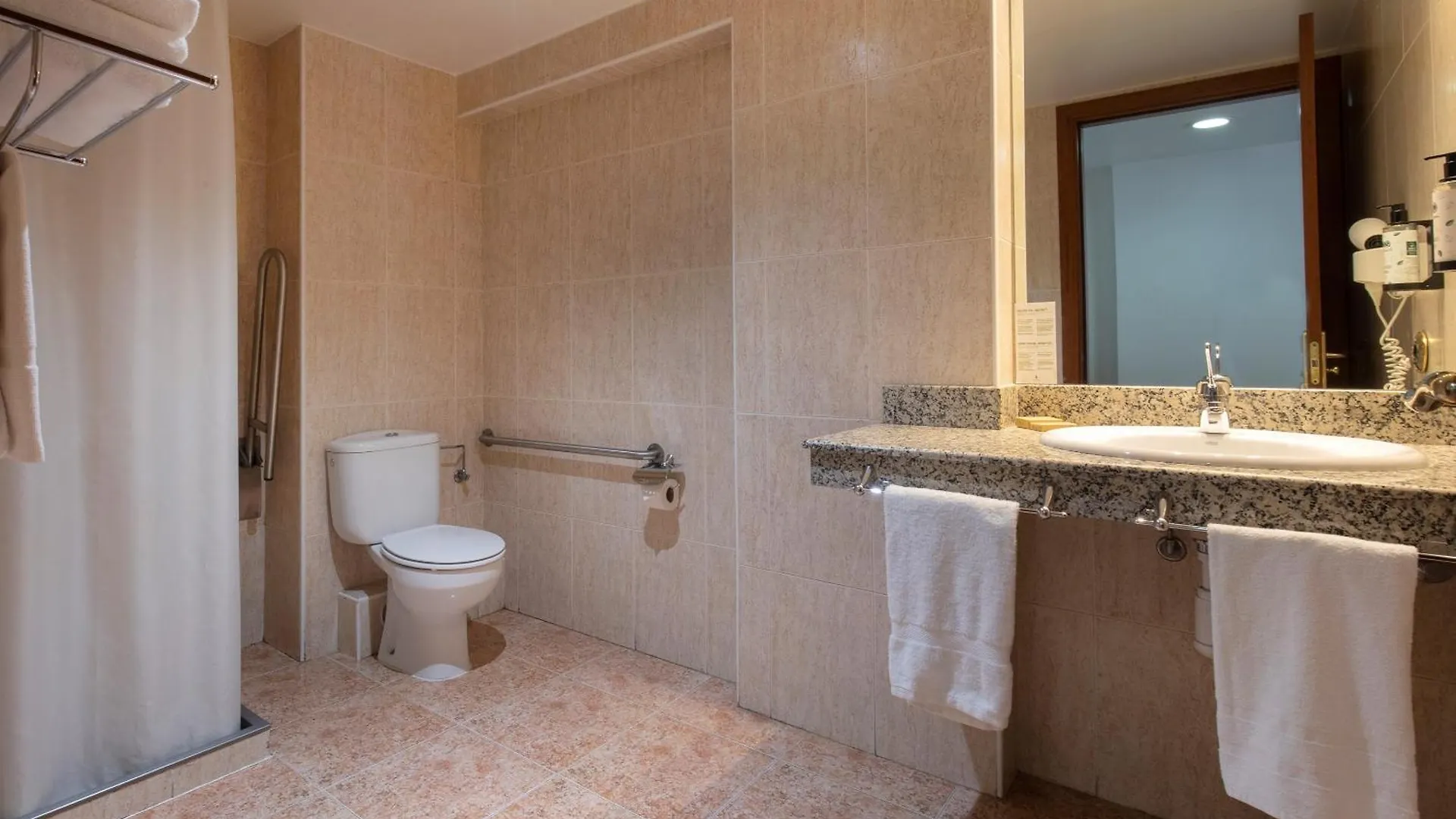 Hotel Cervol Андорра-ла-Велья